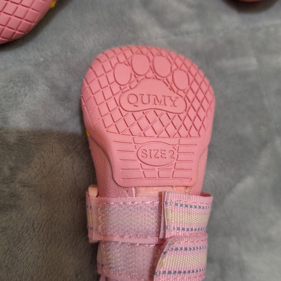 Qumy Pets Waterproof Anti Slip Dog Shoes - Picture 3 of 5